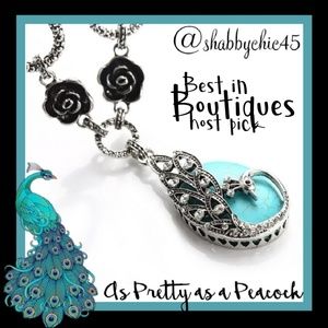 ♥️HP♥️ Gorgeous Peacock Statement Necklace